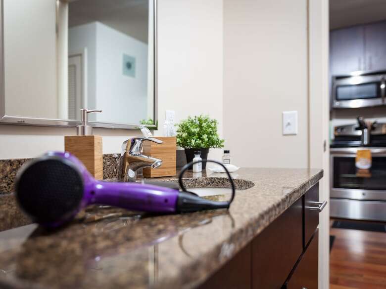 Aparthotel Pelican Fully Furnished Apartments