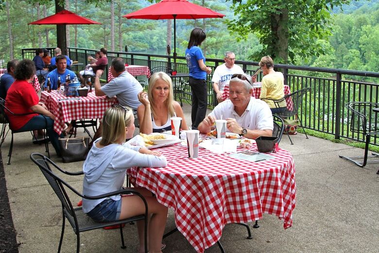 Hotel Jenny Wiley State Resort Park