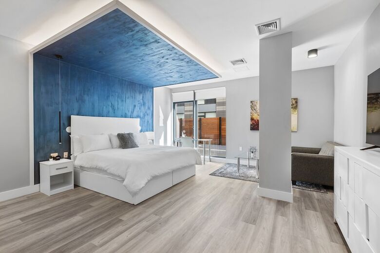 Aparthotel Global Luxury Suites At The Arches