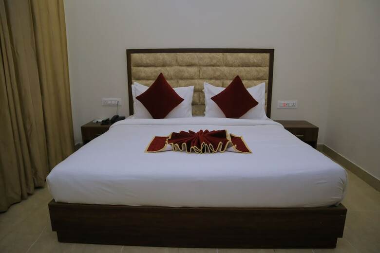 Pineberry Hotels