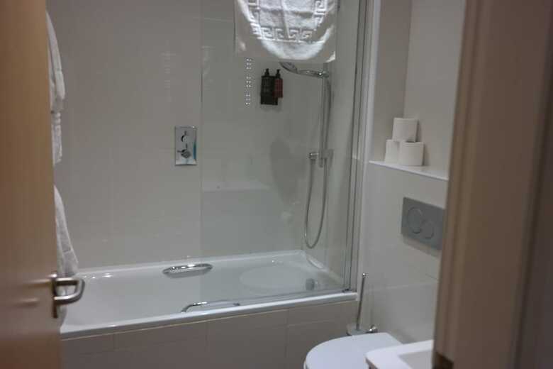 Hotel Alma Rooms