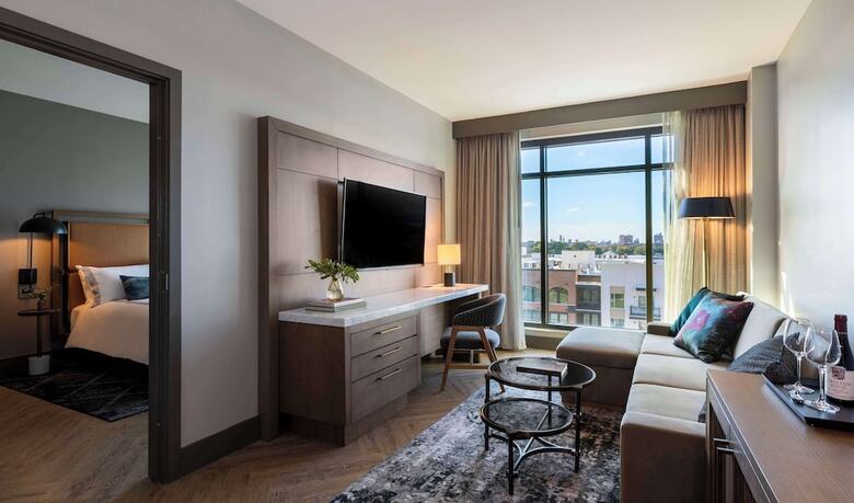 Hotel Thompson Savannah, By Hyatt