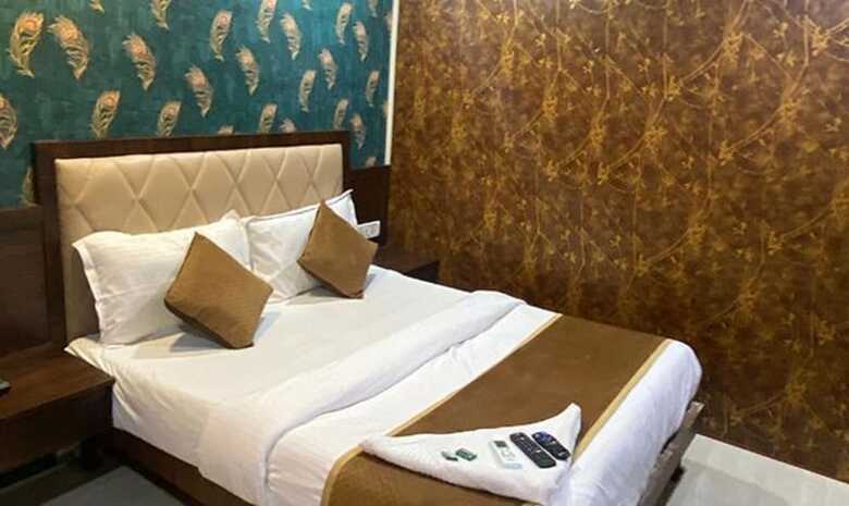 Hotel Fabexpress Ashirwad Residency