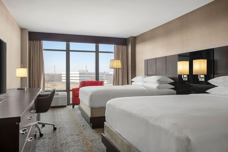 Delta Hotels By Marriott Somerset