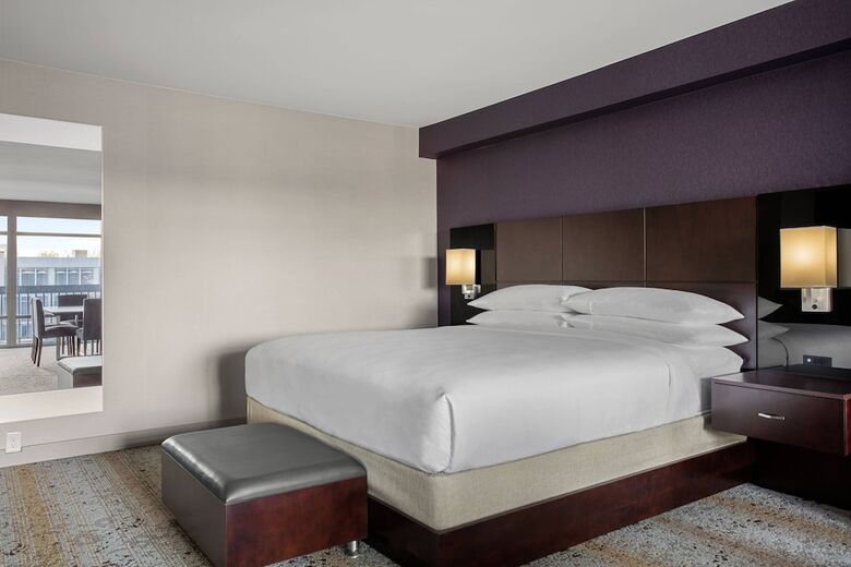 Delta Hotels By Marriott Somerset