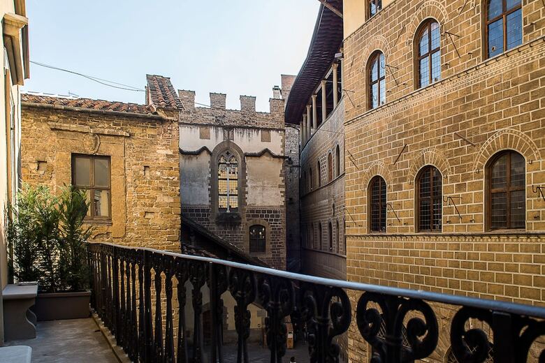 Palazzo Gallery