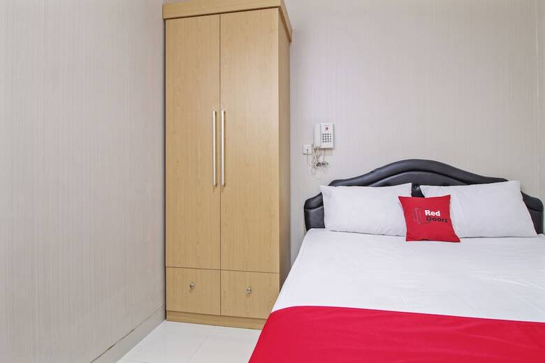 Reddoorz @ Mangga Besar 2