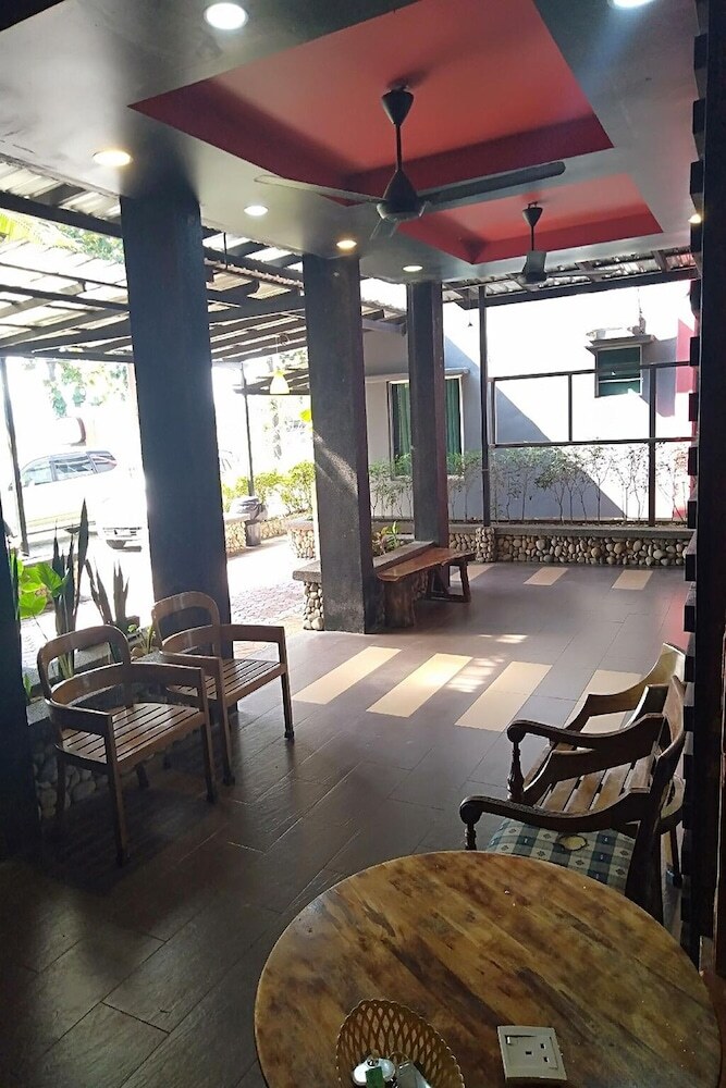Bull & Bear Airport Hotel Langkawi