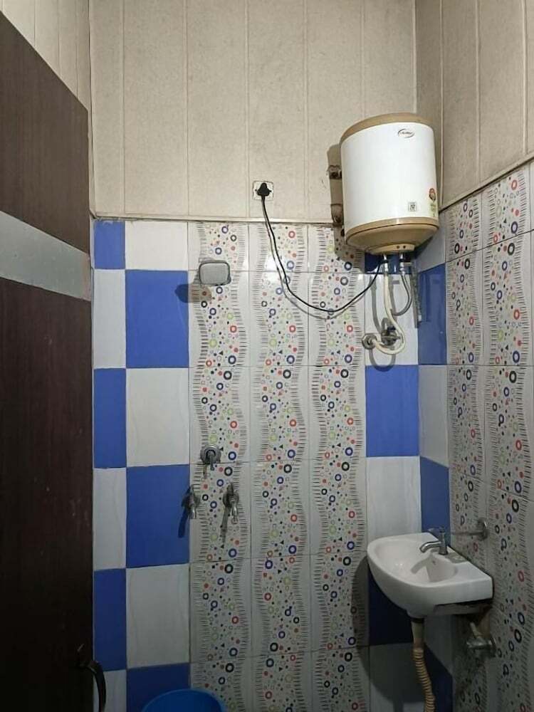 Asha Guest House