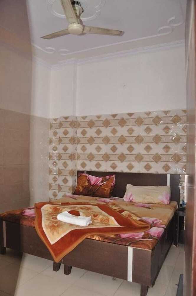 Asha Guest House