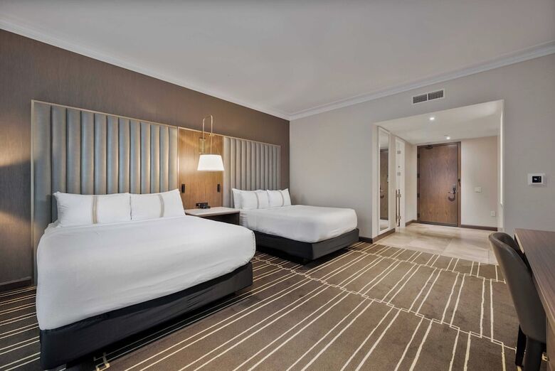 The Sutton Place Hotel Toronto