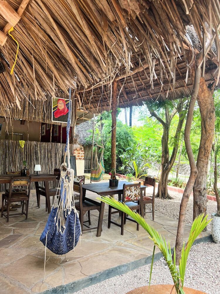 Karibu Maisha Lodge
