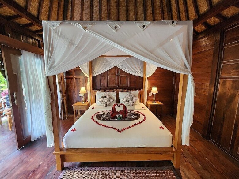 Hotel Ari Cottages