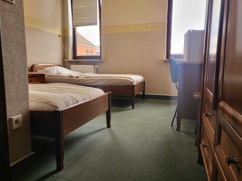 Aparthotel Hostel Bialoleka - Free Parking, Fast Wifi