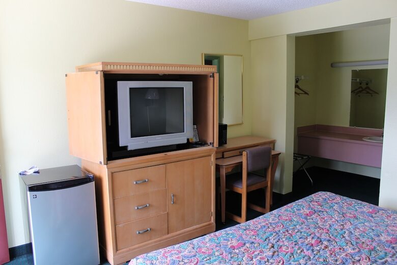 Motel Travelers Inn