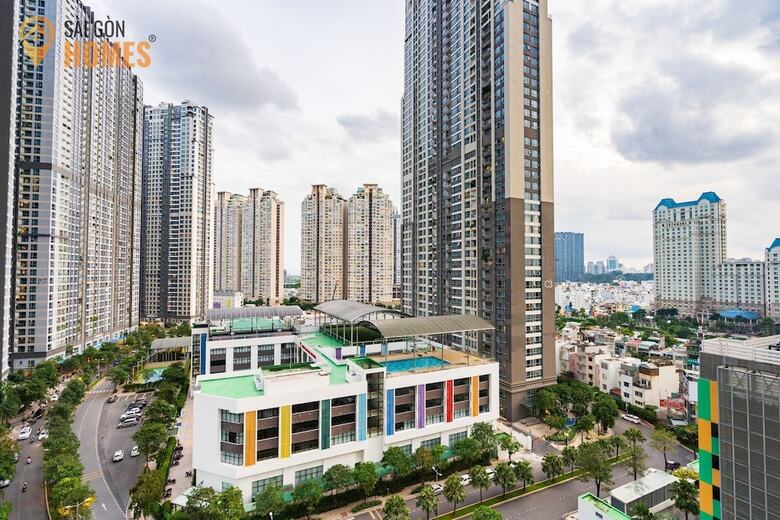 Hotel Lyshing Apartment In Vinhomes Luxury Landmark