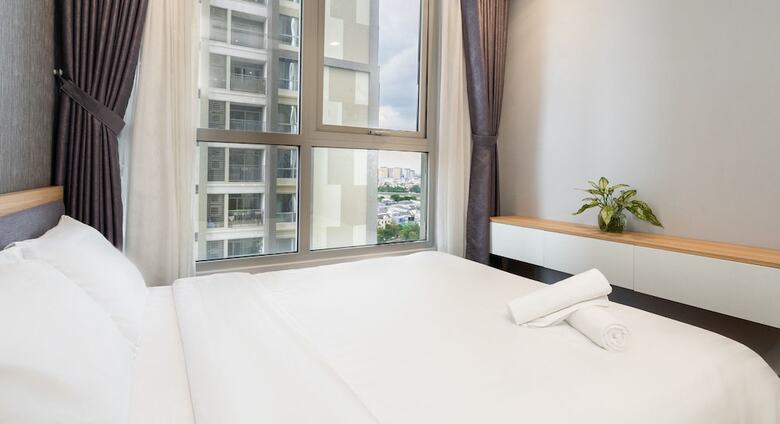 Hotel Lyshing Apartment In Vinhomes Luxury Landmark