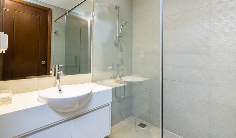 Hotel Lyshing Apartment In Vinhomes Luxury Landmark