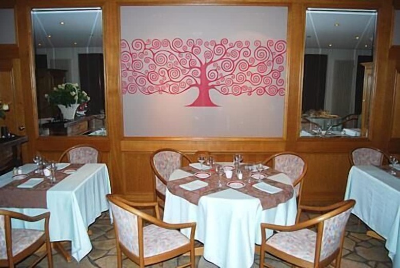 Hotel Hostellerie La Villa Des Roses