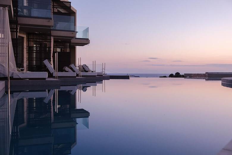 Hotel King Jason Zante ? Designed For Adults