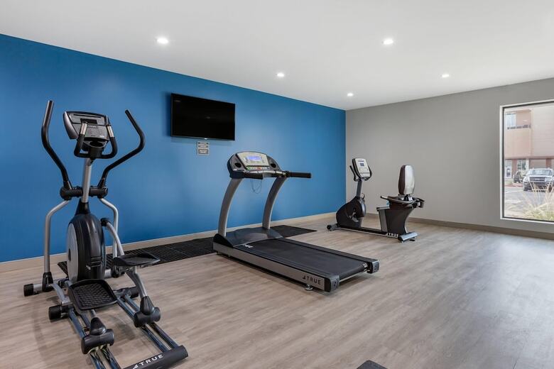 Hotel Comfort Suites Scottsdale Talking Stick Entertainment District
