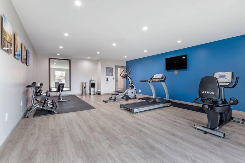 Hotel Comfort Suites Scottsdale Talking Stick Entertainment District