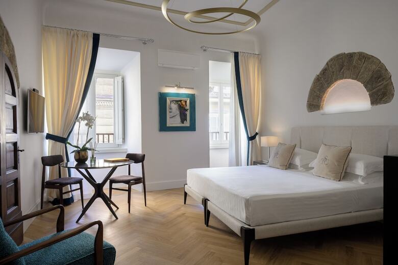 Residencia Tornabuoni Suites Collection