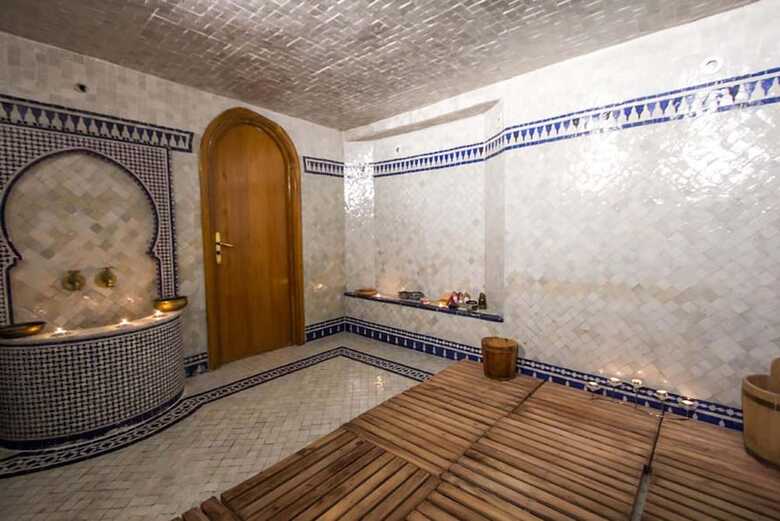 Hotel Room In B&B - Riad Authentic Palace & Spa -jawhara