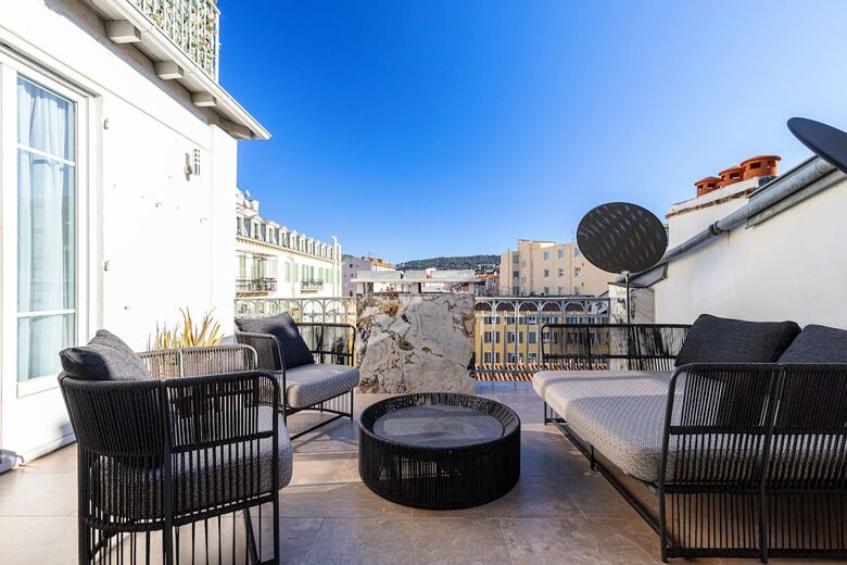 Le Dortoir Boutique Suites