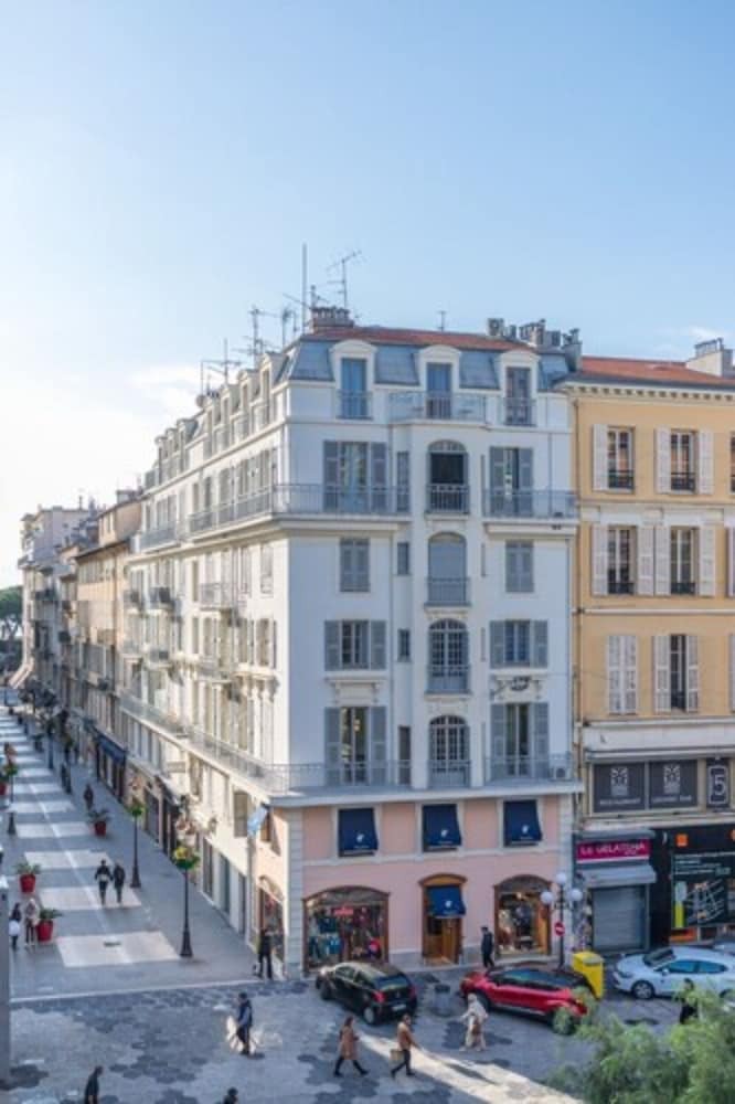 Le Dortoir Boutique Suites
