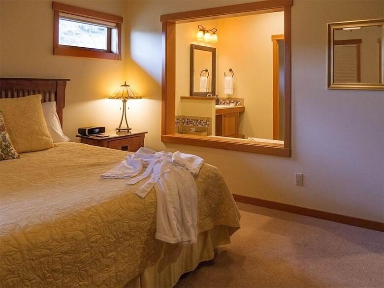 Bed & Breakfast Cascade Valley Inn