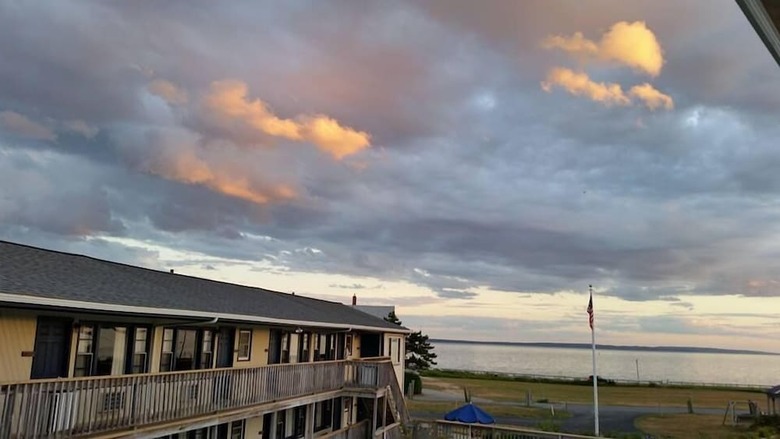 Hotel Mariner's Point Resort
