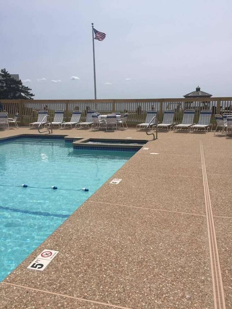 Hotel Mariner's Point Resort