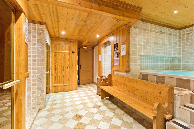 Hotel H�tel La Croix Saint Maurice
