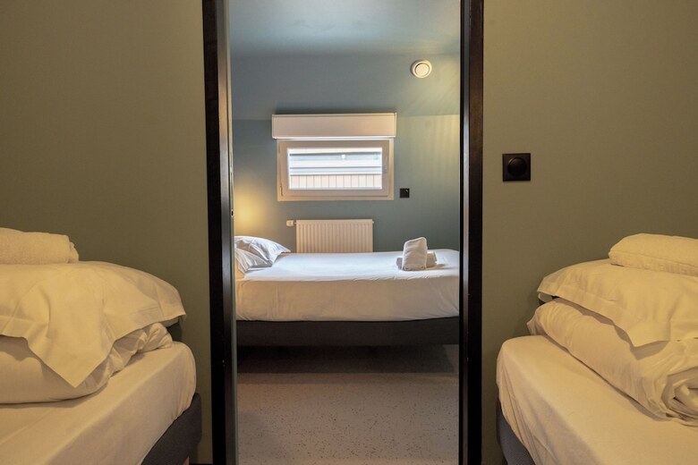 Eklo Hotels Bordeaux City Center Bastide