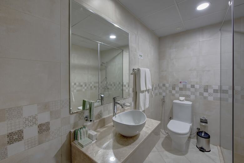 Hotel Regency Luxury Suites