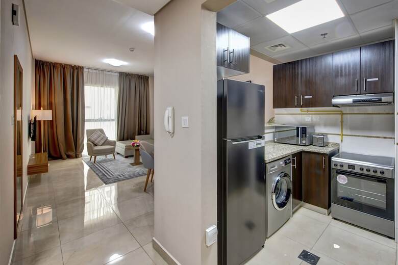 Hotel Regency Luxury Suites