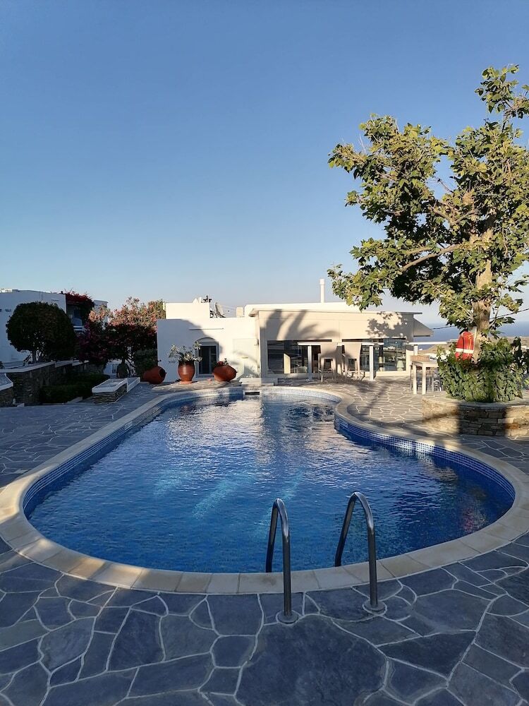 Petali Village Hotel
