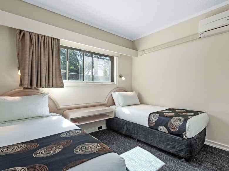 Hotel Breakfree North Adelaide