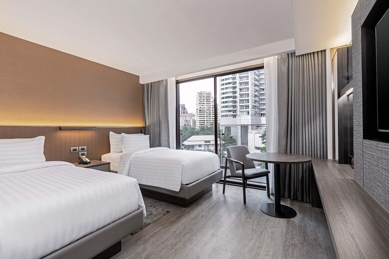 Gardina Asoke Hotel & Residence