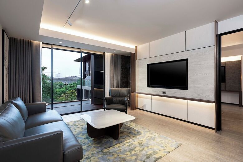 Gardina Asoke Hotel & Residence
