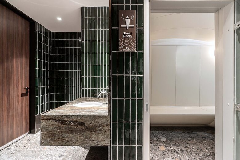 Gardina Asoke Hotel & Residence