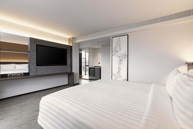 Gardina Asoke Hotel & Residence
