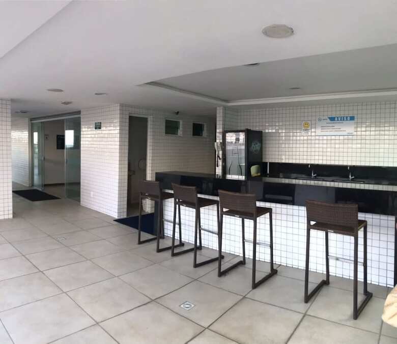 Happy Hotel Mana�ra