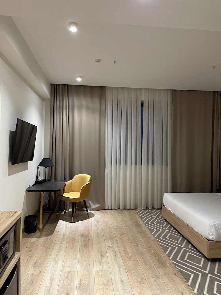 The Elements Hotel