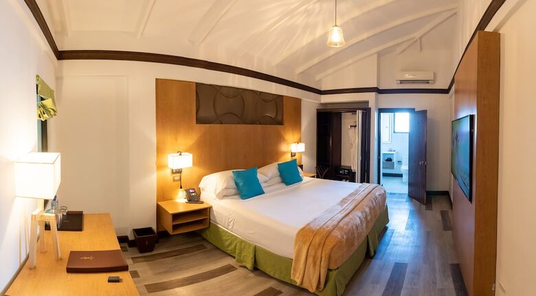 Sago Palm Hotel