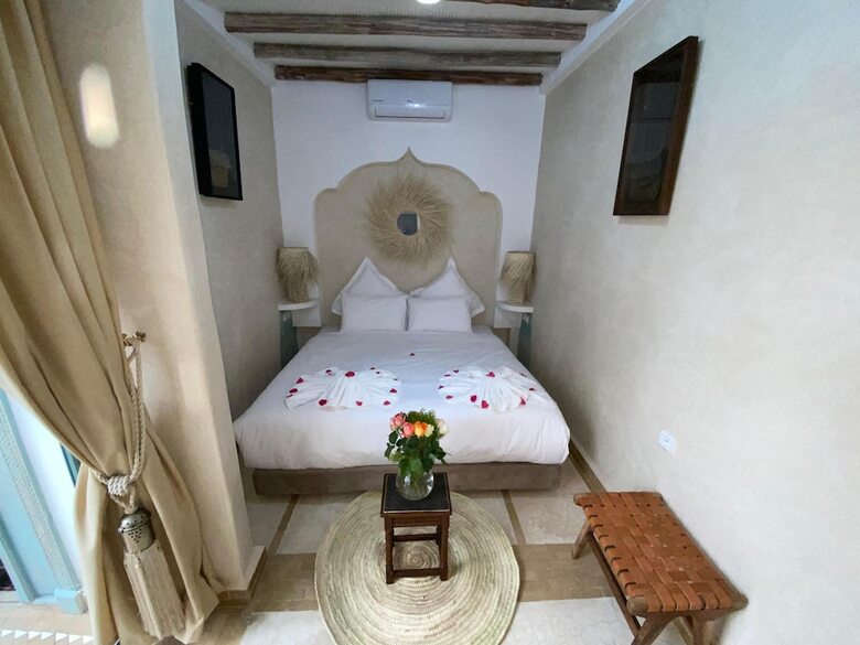 Riad 7 Saints