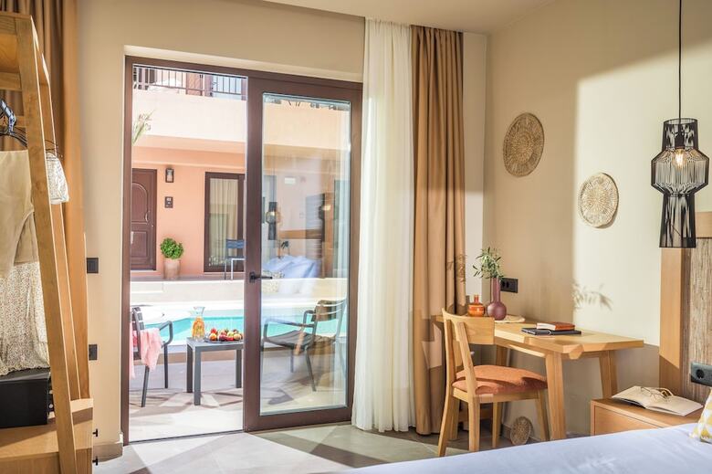 Hotel Pyri�