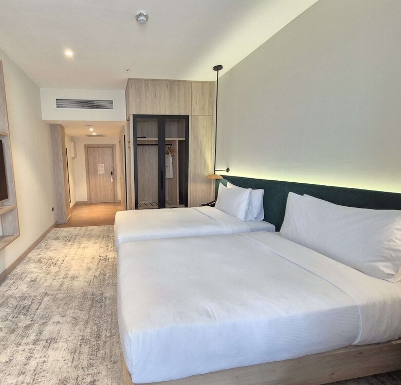 Hotel Hilton Garden Inn Termez Airitom