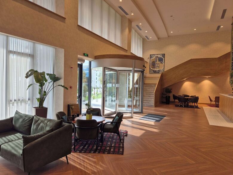 Hotel Hilton Garden Inn Termez Airitom